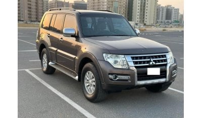 Mitsubishi Pajero Mitsubishi pajero 2015 left hand drive petrol