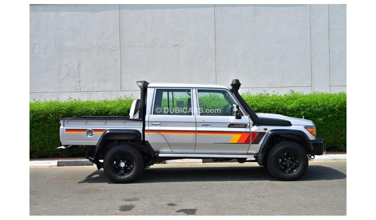 Toyota Land Cruiser Pick Up 79 Black Edition