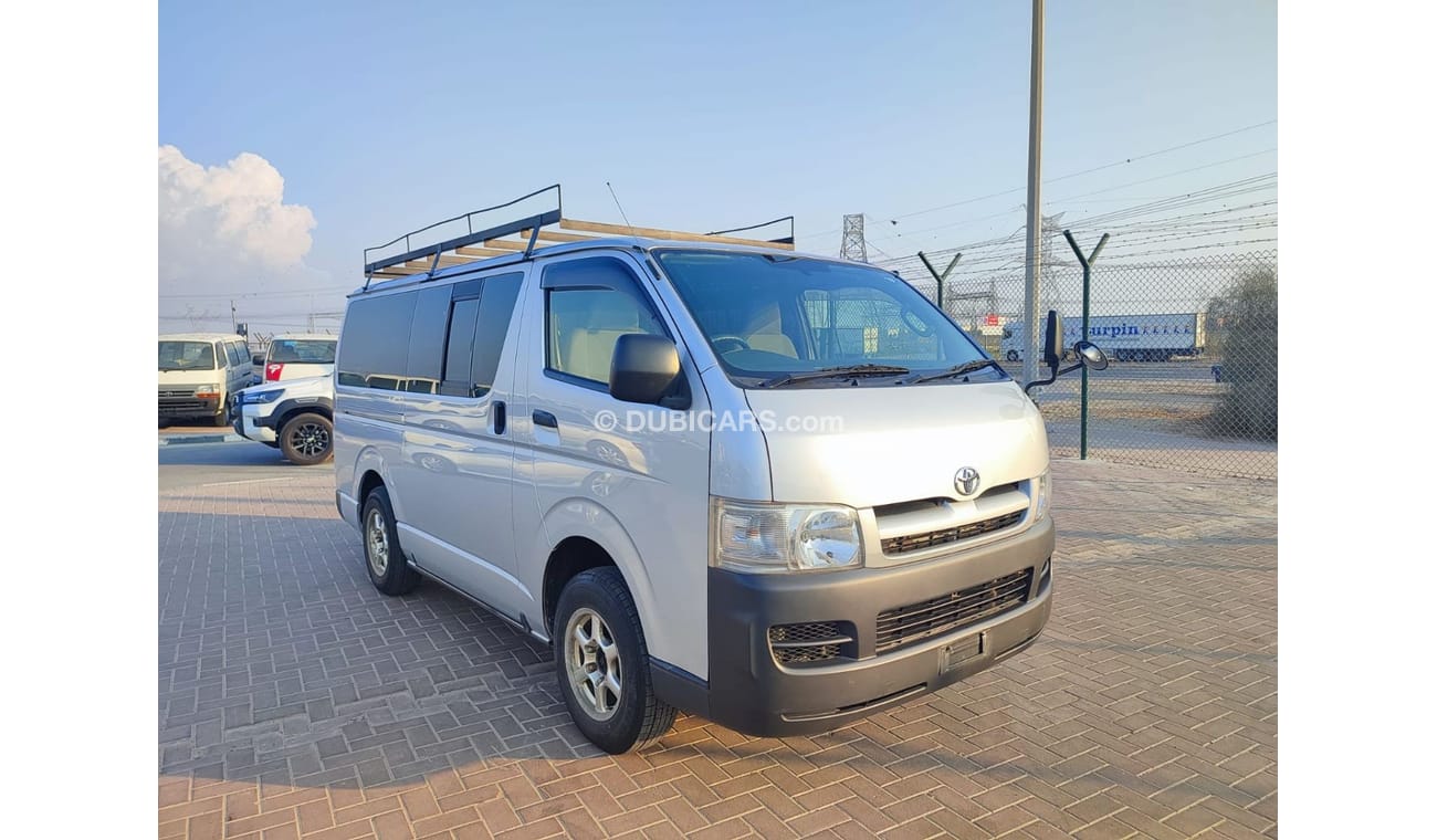 Toyota Hiace KDH205-0042172 || TOYOTA	HIACE SILVER	cc2500	DIESEL RHD MANUAL || only export