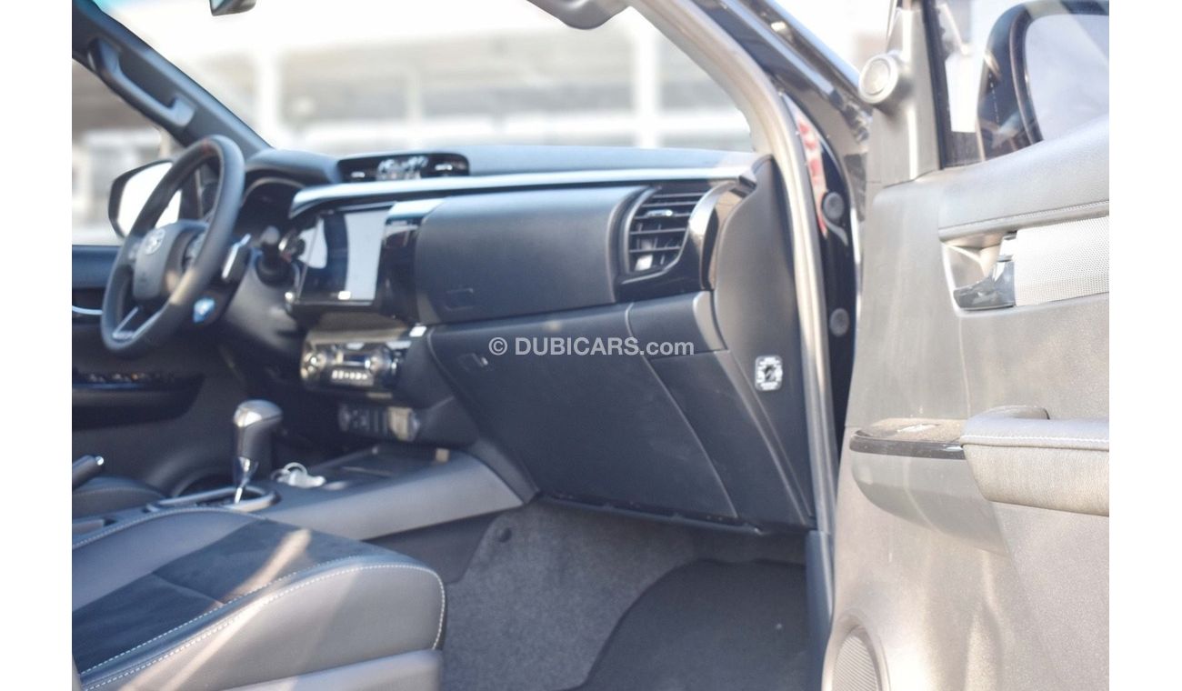 تويوتا هيلوكس 2024 TOYOTA HILUX GR SPORT 2.8L DIESEL WITH RADAR FULL OPTION AUTOMATIC TRANSMISSION, NON- GCC