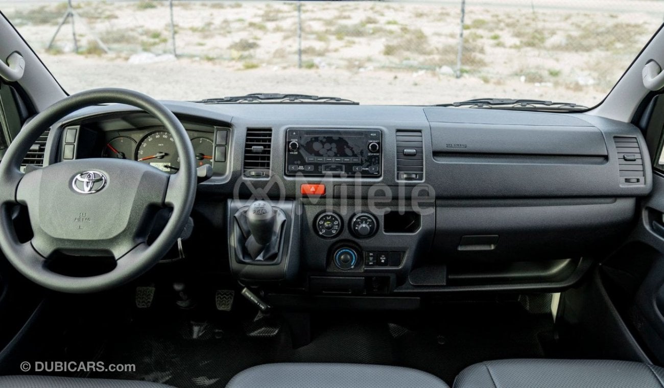 تويوتا هاياس STD 2.7L PETROL 15-SEATER: DUAL AIRBAGS, FR+RR AC, VINYL SEATS