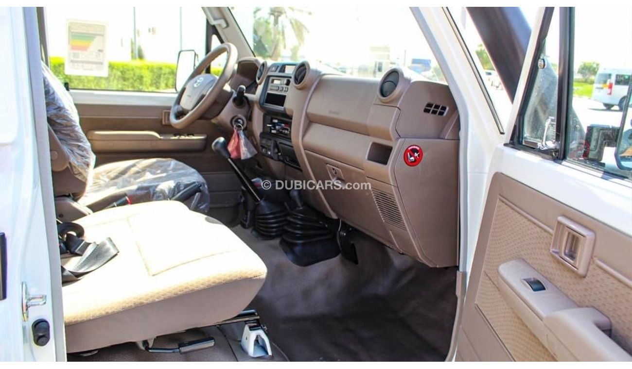 Toyota Land Cruiser Pick Up Land cruiser single cabin 4.5L diesel