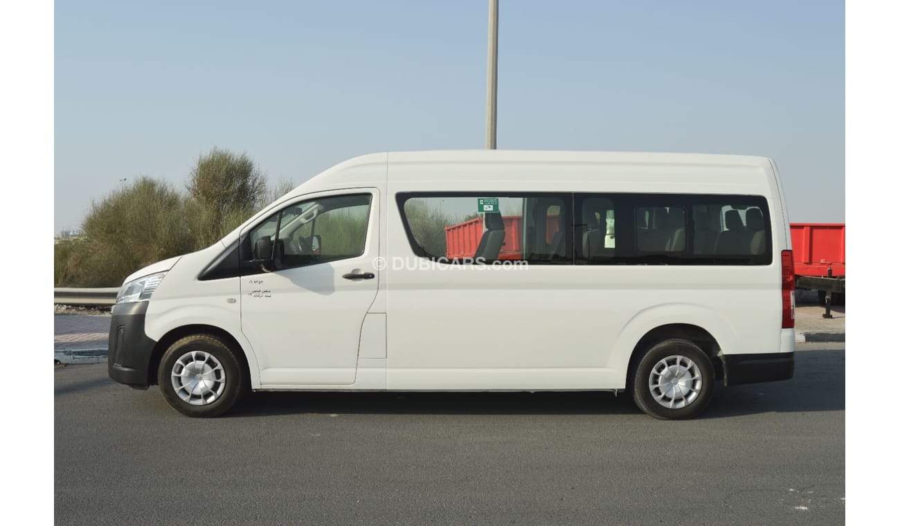 Toyota Hiace Commuter 3.5L M/T