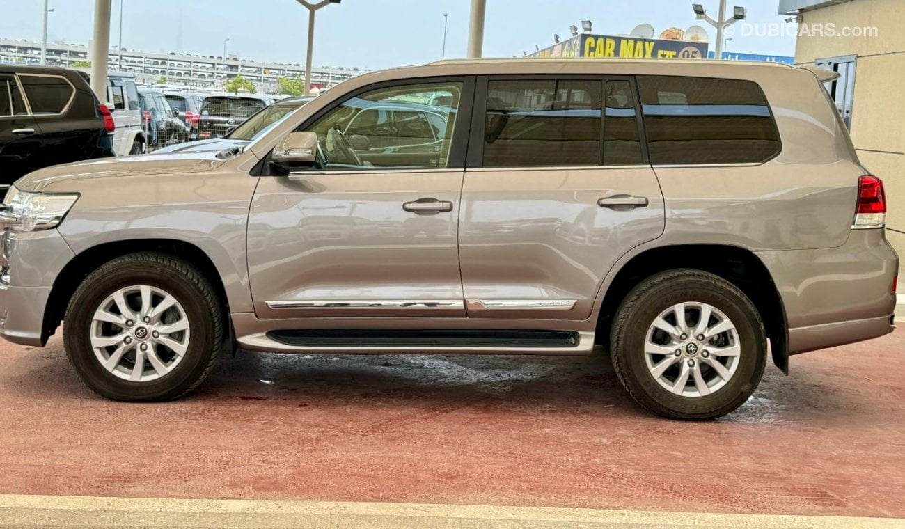 Toyota Land Cruiser VXR