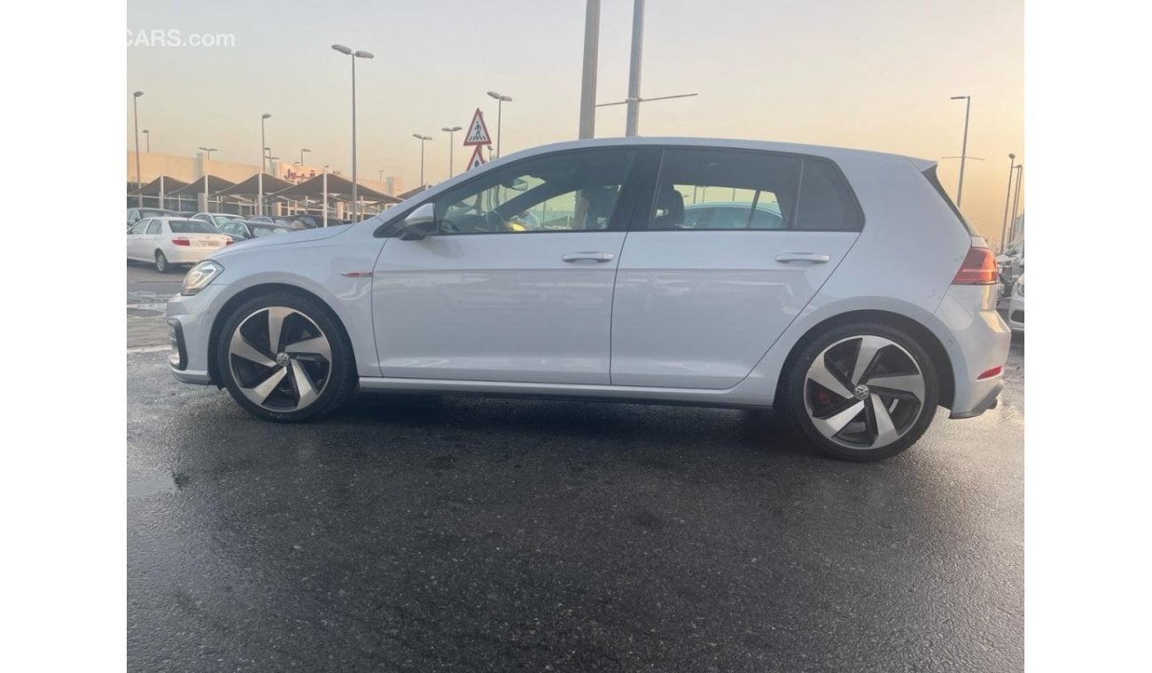 Volkswagen Golf GTI P1 Volkswagen Golf GTi _GCC_2019_Excellent Condition _Full option