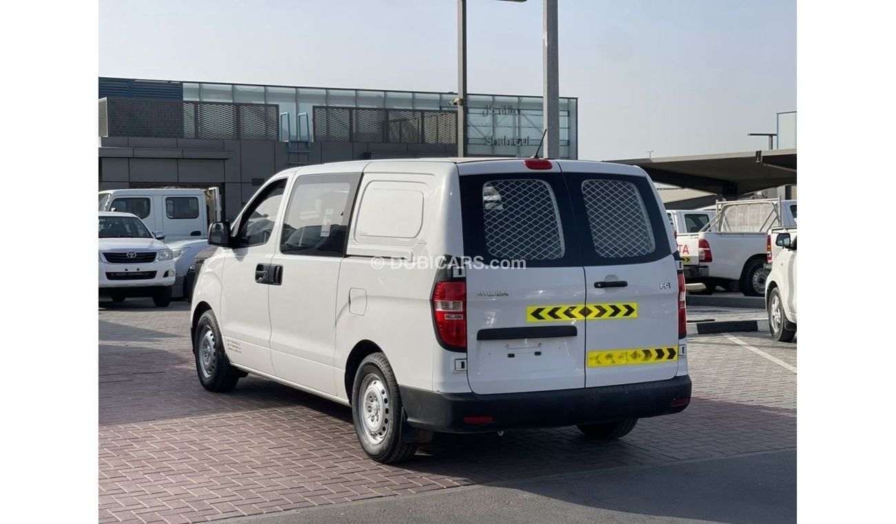 Hyundai H-1 2019 I 6 Seats & VAN I Ref#298