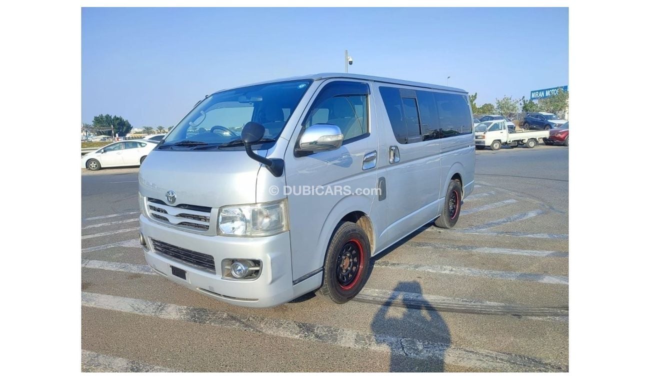 Toyota Hiace TRH200-0104773 || TOYOTA	HIACE (VAN)	2009 || CC2000	petrol	RHD	AUTO || ONLY FOR EXPORT.