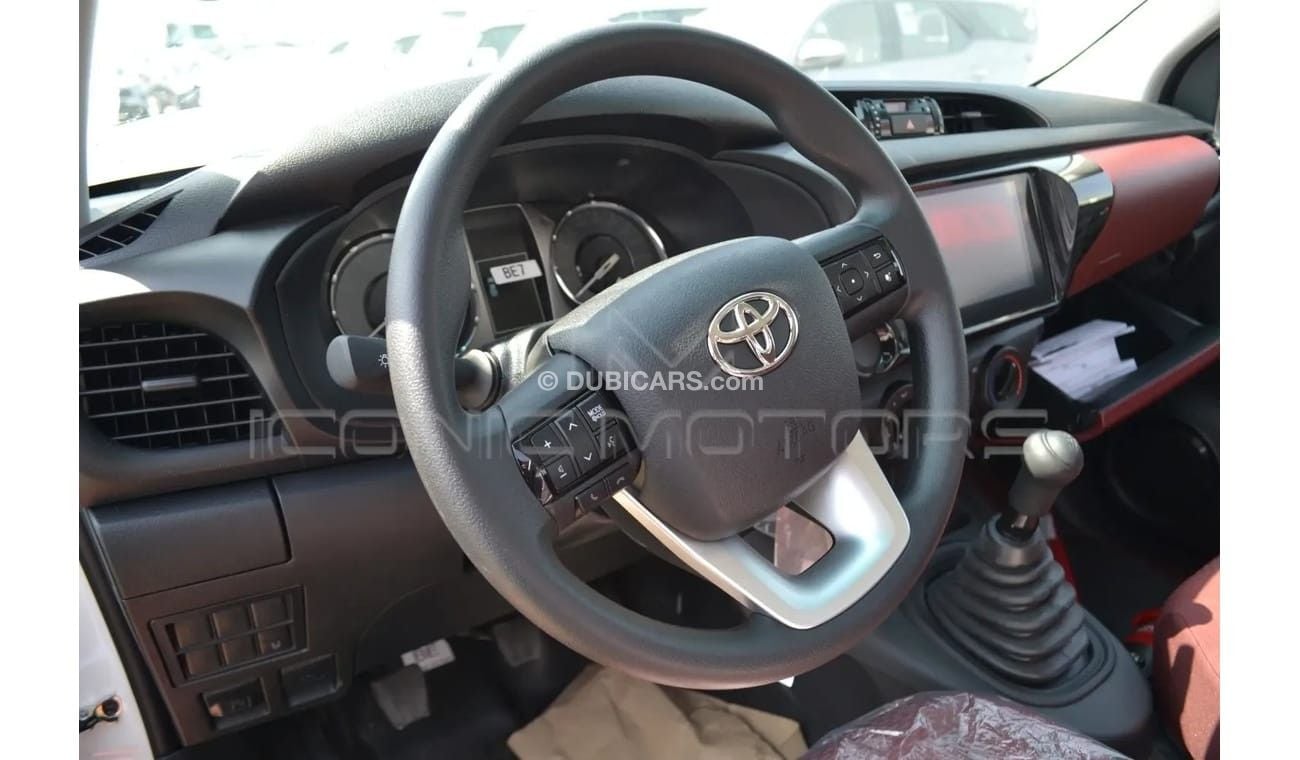 تويوتا هيلوكس 2025 TOYOTA HILUX 2.7L PETROL MANUAL 4X4