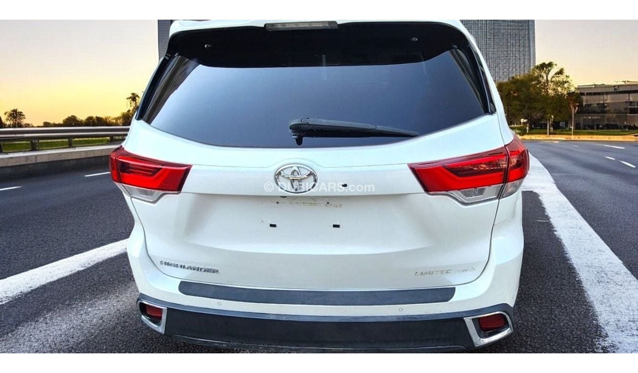 تويوتا هايلاندر 2018 Highlander Toyota LE