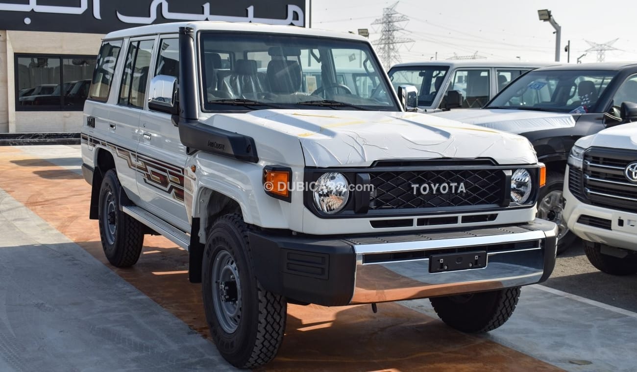 Toyota Land Cruiser Hard Top LC76 4.5 MANUAL DIESEL