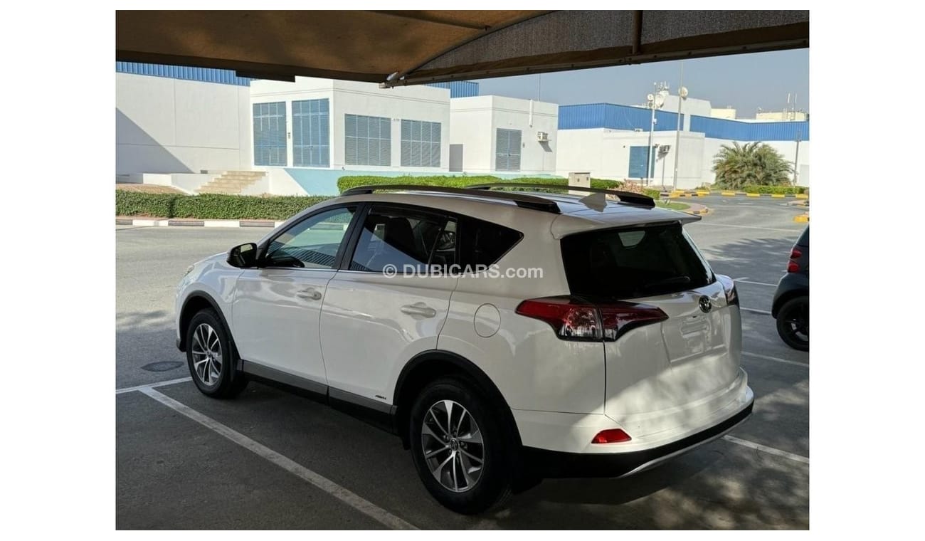 Toyota RAV4 2018 XLE HEV HYBRID ENGINE AWD USA IMPORTED