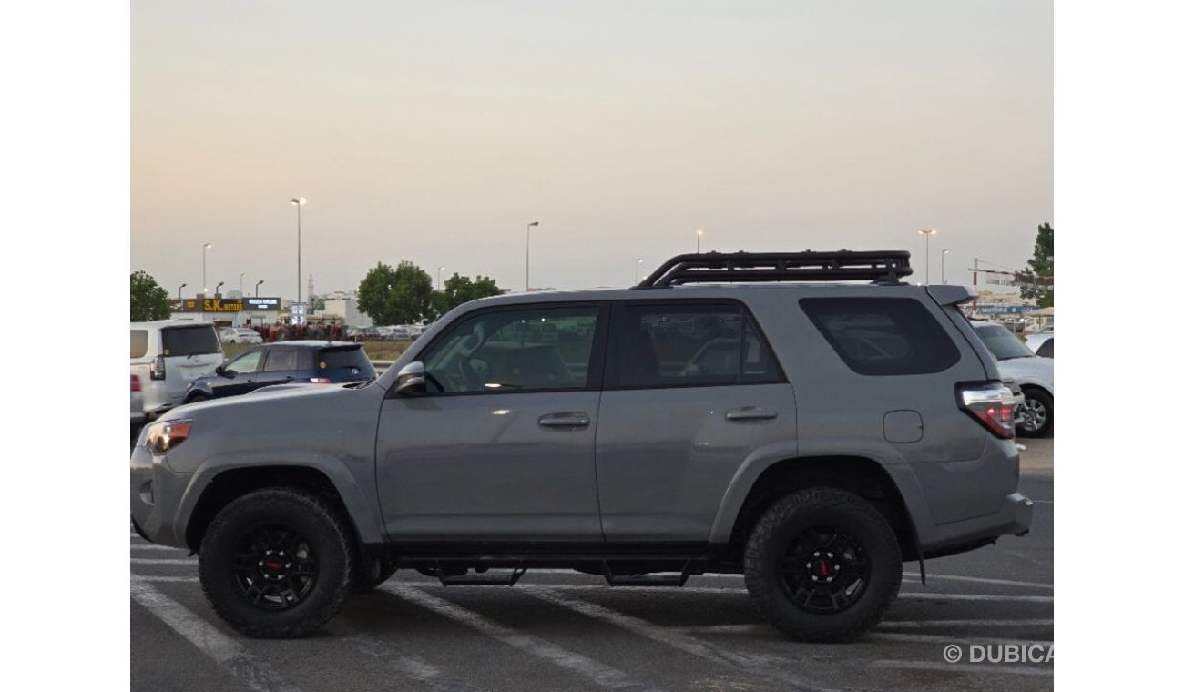 Toyota 4Runner 2021 Model Toyota 4RUNNER 4x4 , Push button and original leather seats