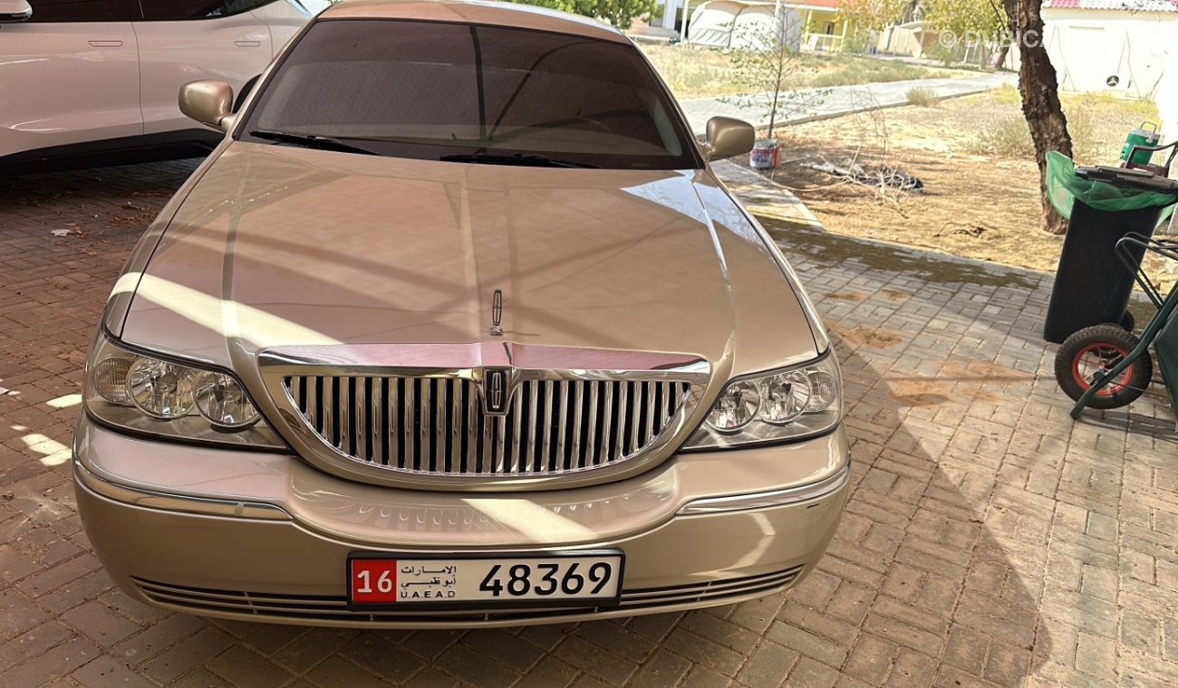 Lincoln Town Car