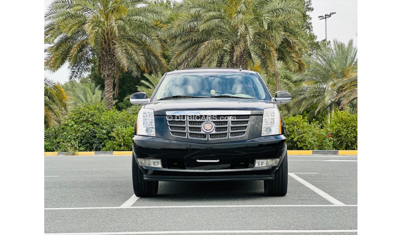 Cadillac Escalade CADILLAC ESCALADE PLATINUM FULL OPTION MODEL 2012