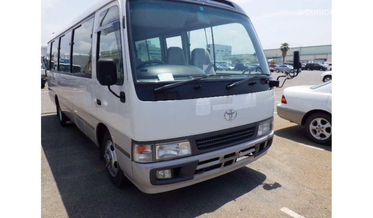 Used Toyota Coaster 2004 2004 for sale in Dubai 258568