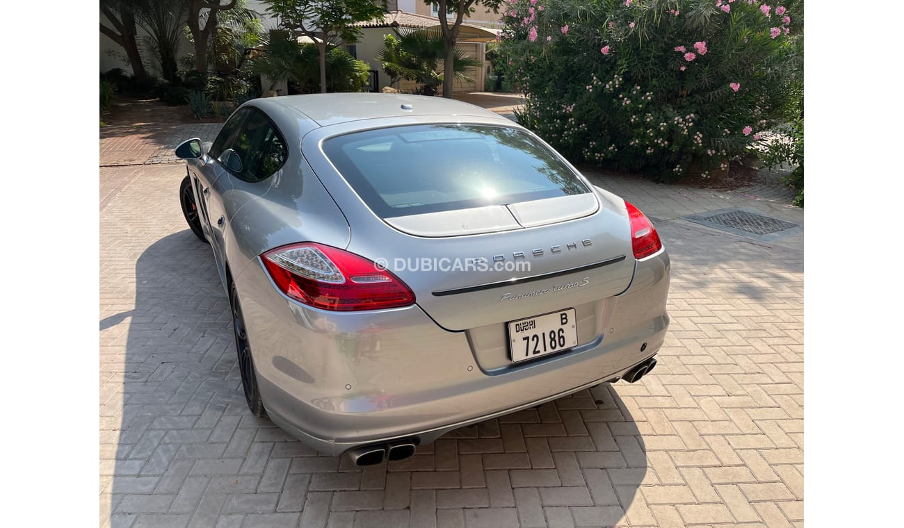 Porsche Panamera Turbo S