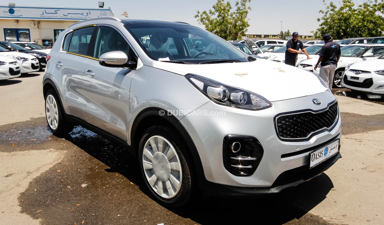 Kia Sportage with panoramic sunroof