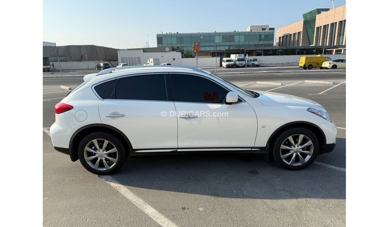 Infiniti QX50 3.7 Liter