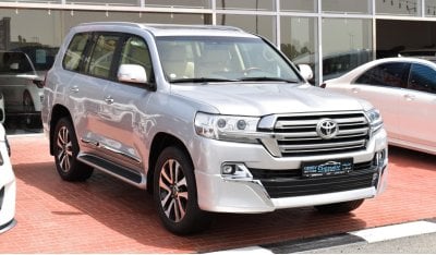 Toyota Land Cruiser GXR V6