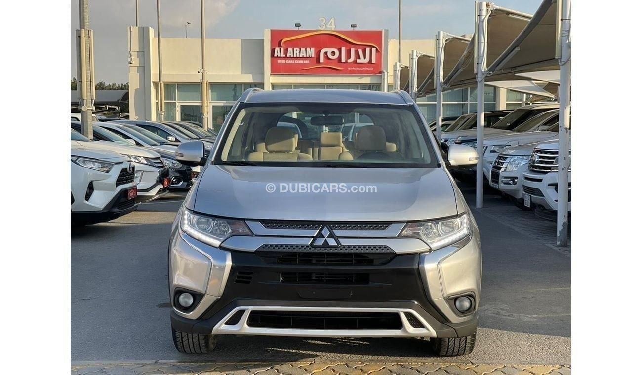 ميتسوبيشي آوتلاندر 2020 I 4WD I 7  Seats I Original Paint I Ref#568