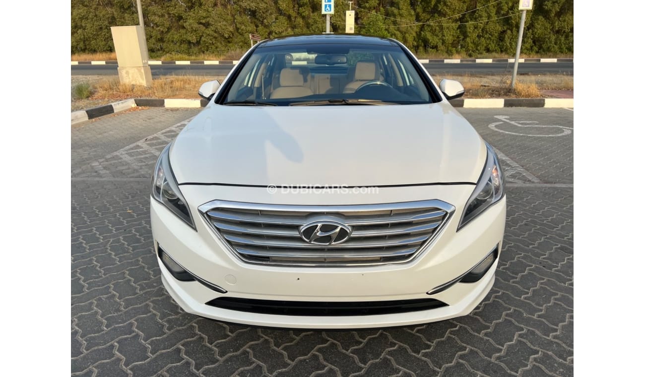 هيونداي سوناتا 2017 Hyundai sonata Gls Top (LFA) 4dr Sedan 2.4L4cyl petrol automatic front wheel drive Good conditi