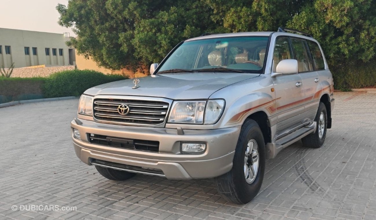 تويوتا لاند كروزر Toyota Land cruiser Model 2004