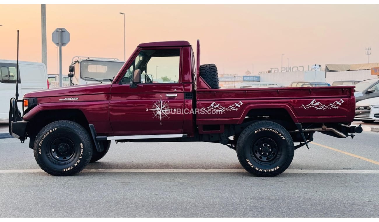 تويوتا لاند كروزر بيك آب SINGLE CABIN | 1991 | 4 X 4 | MANUAL TRANSMISSION | RHD | 4.2L DIESEL | PREMIUM BULL BAR