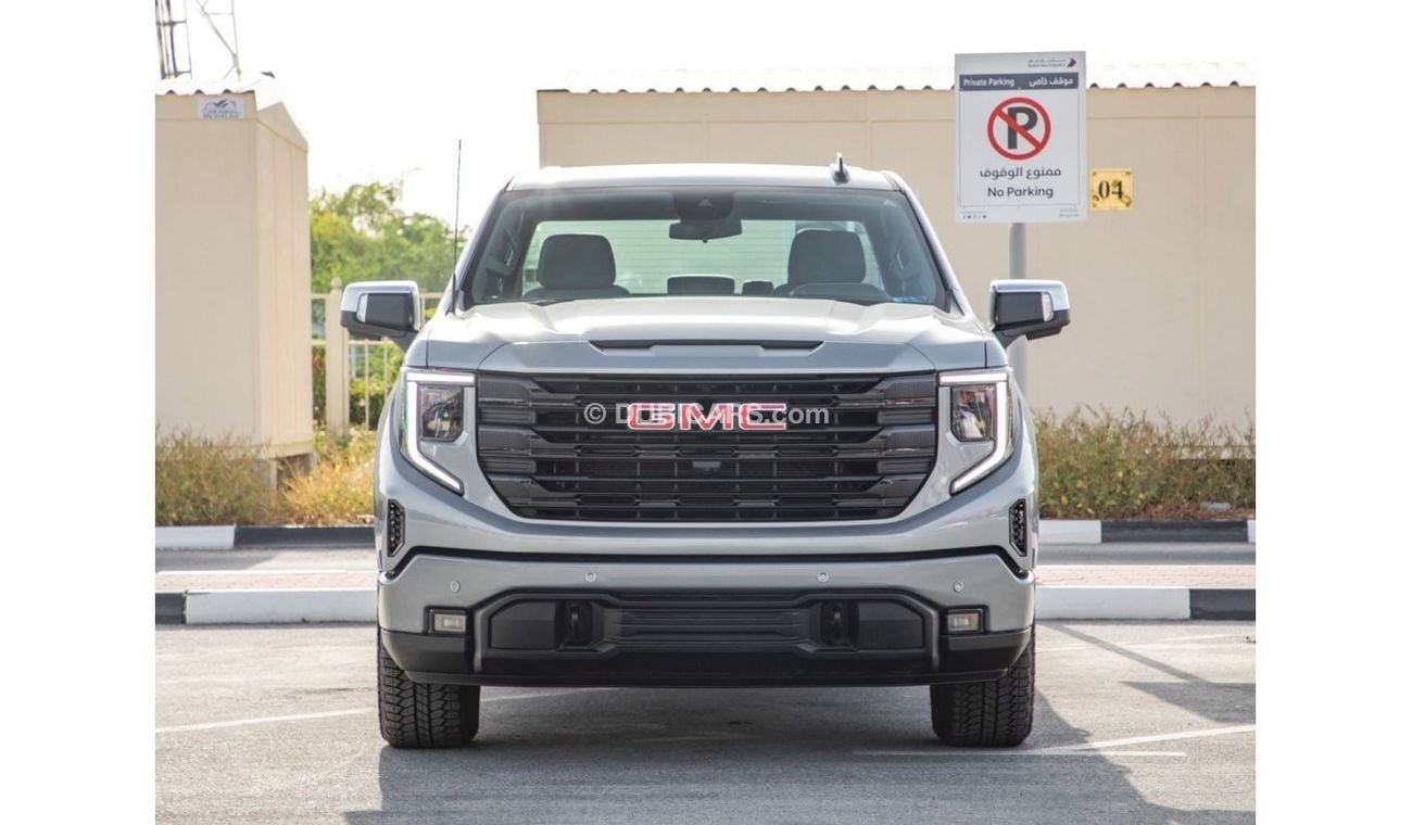 GMC Sierra 4WD Elevation/CrewCab/GCC/2024. For Export