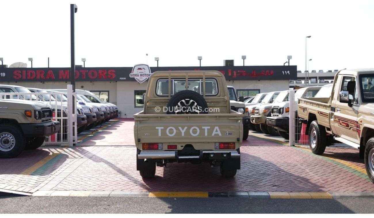 تويوتا لاند كروزر بيك آب TOYOTA LC79 PICKUP DOUBLE CABIN 4.0L PETROL AUTOMATIC TRANSMISSION MODEL 2024 WINCH DIFFLOCK