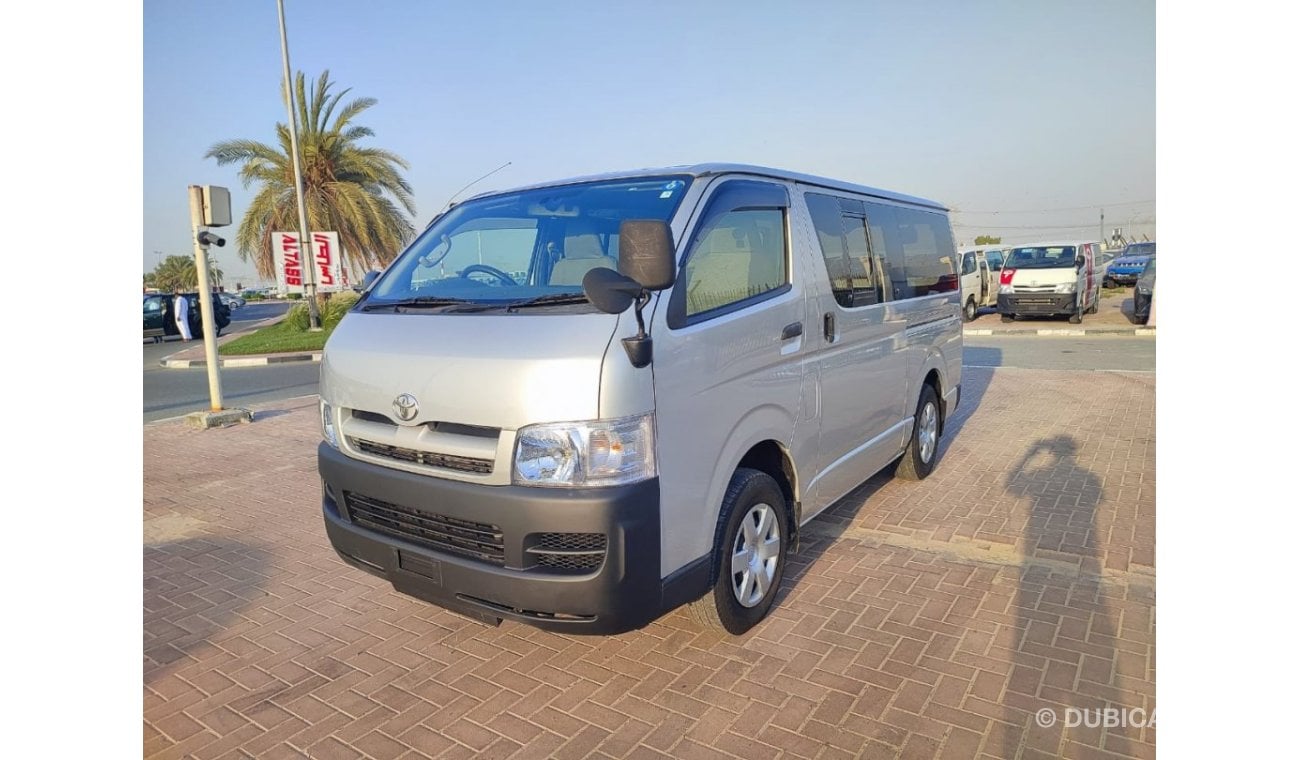 تويوتا هاياس KDH205-0022763 ||| TOYOTA HIACE (VAN) 2006 || SILVER	cc 2500	DIESEL	RHD	MANUAL