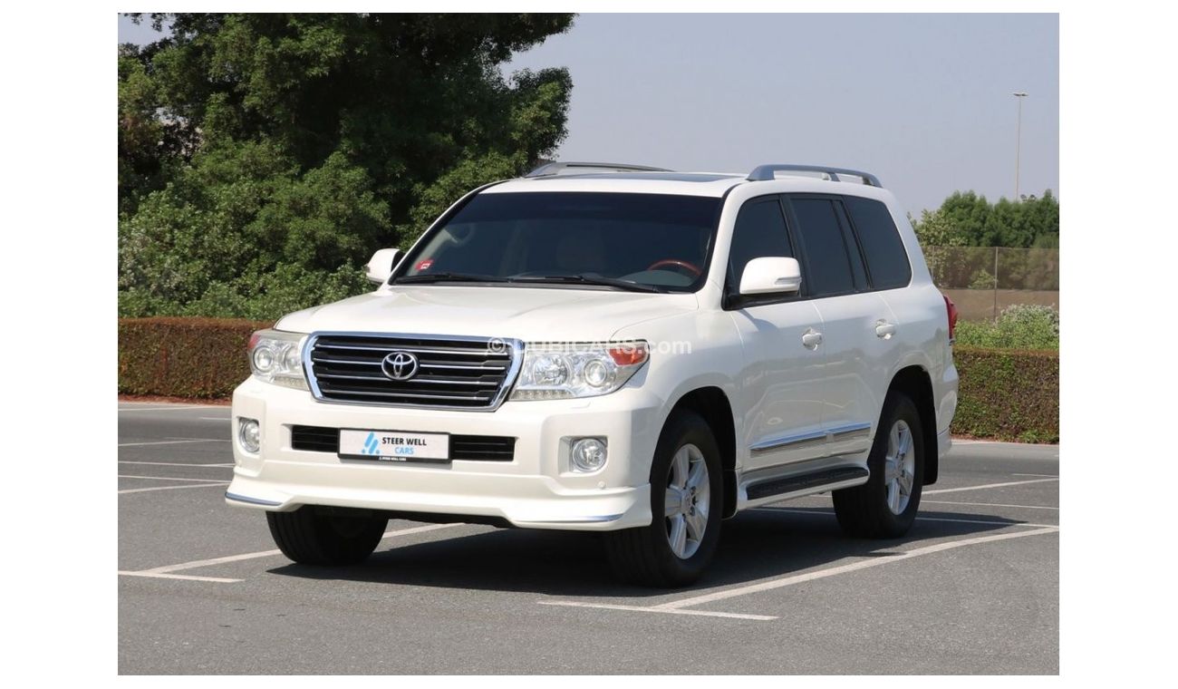 Toyota Land Cruiser 2012 | GXR V8 WITH GCC SPECS AND EXCELLENT CONDITION