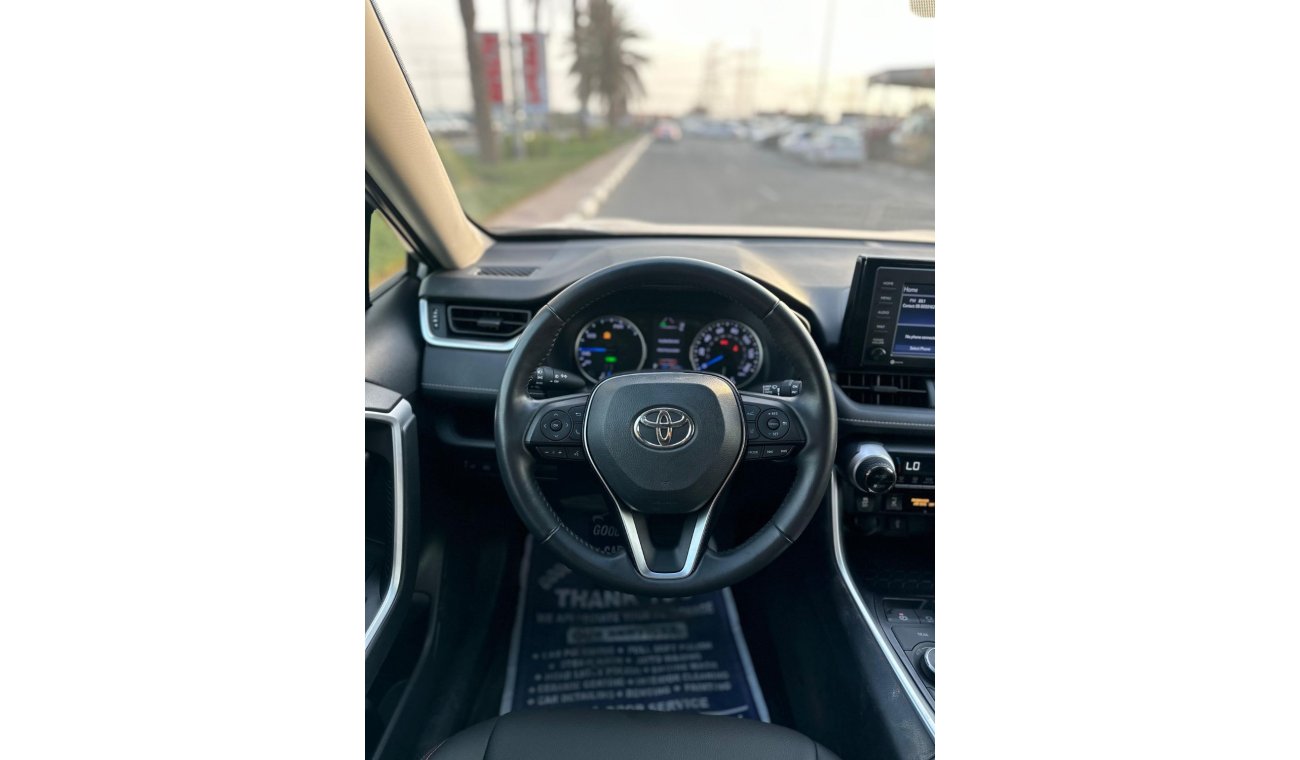 Toyota RAV4 Hybrid Toyota Rav4 2021 XLE