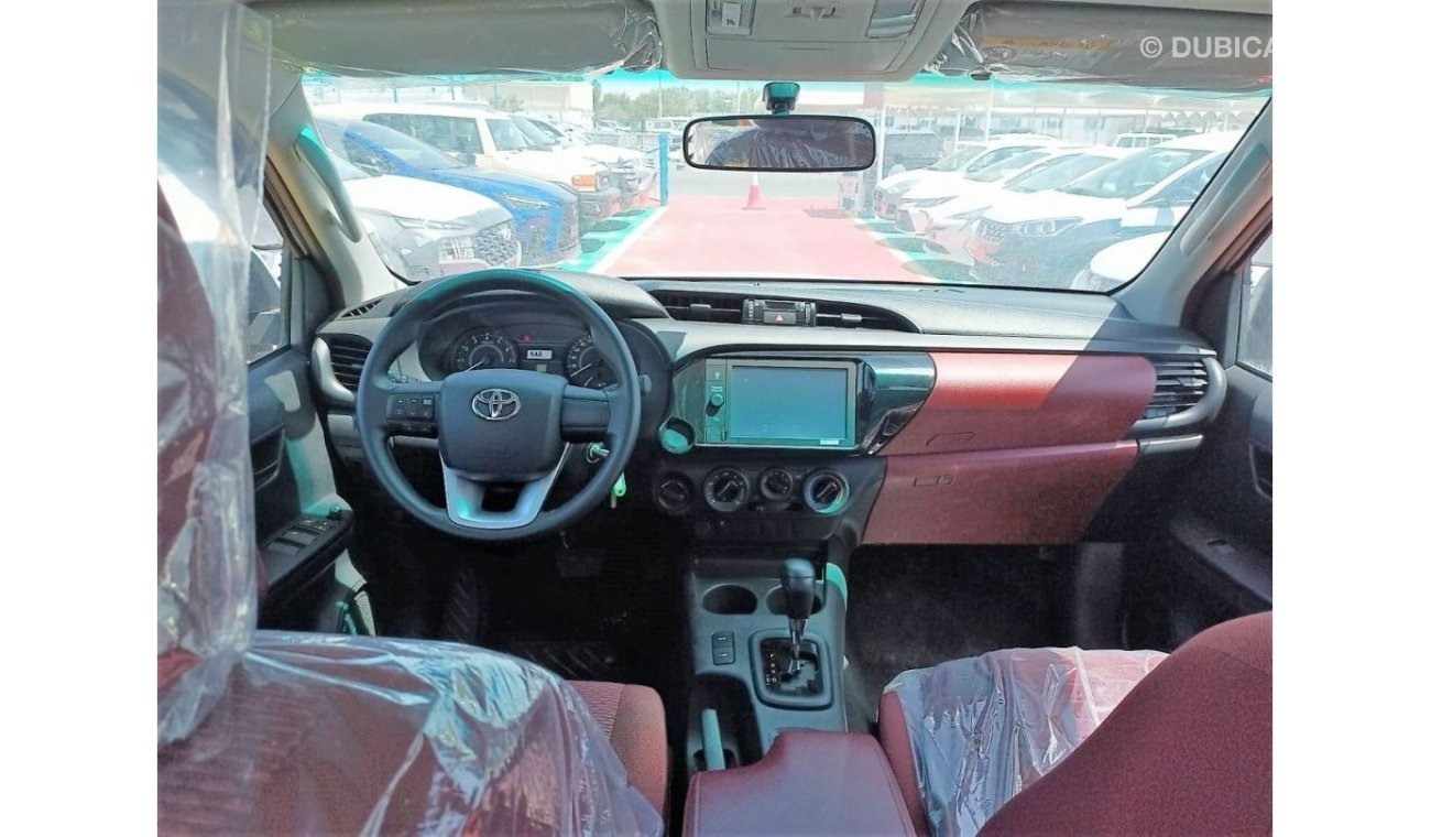 Toyota Hilux 2.7 petrol  automatic  double  cap  4x4 2024 model