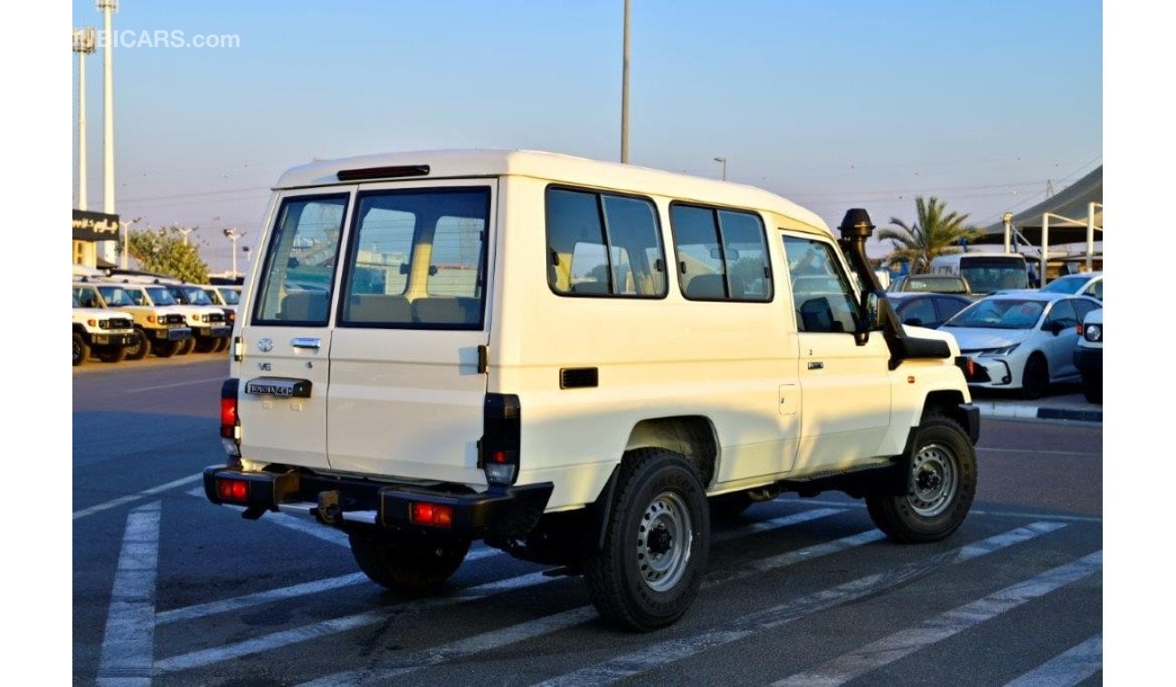 Toyota Land Cruiser Hard Top 2024 TOYOTA LAND CRUISER 78 HARDTOP V6 4.0L 4WD 9-SEATER AUTOMATIC