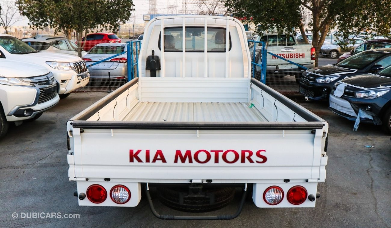 Kia K2700