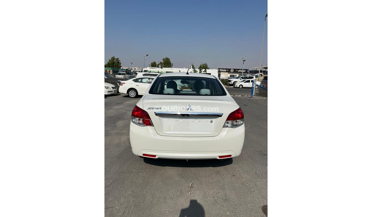 ميتسوبيشي اتراج MITSUBISHI ATTRAGE 2019 WHITE GCC