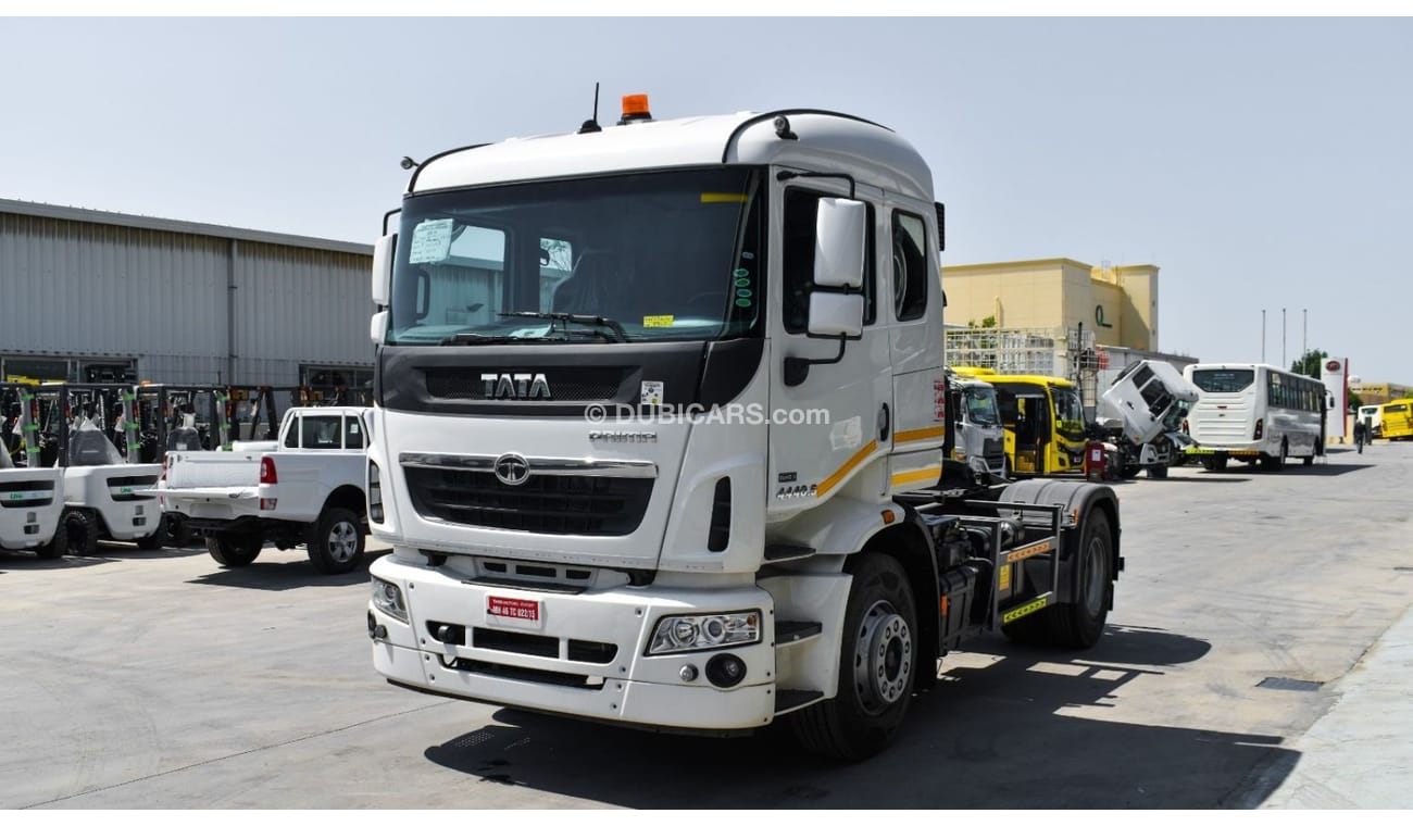 Tata Prima TATA PRIMA 4X2 Tractor Head