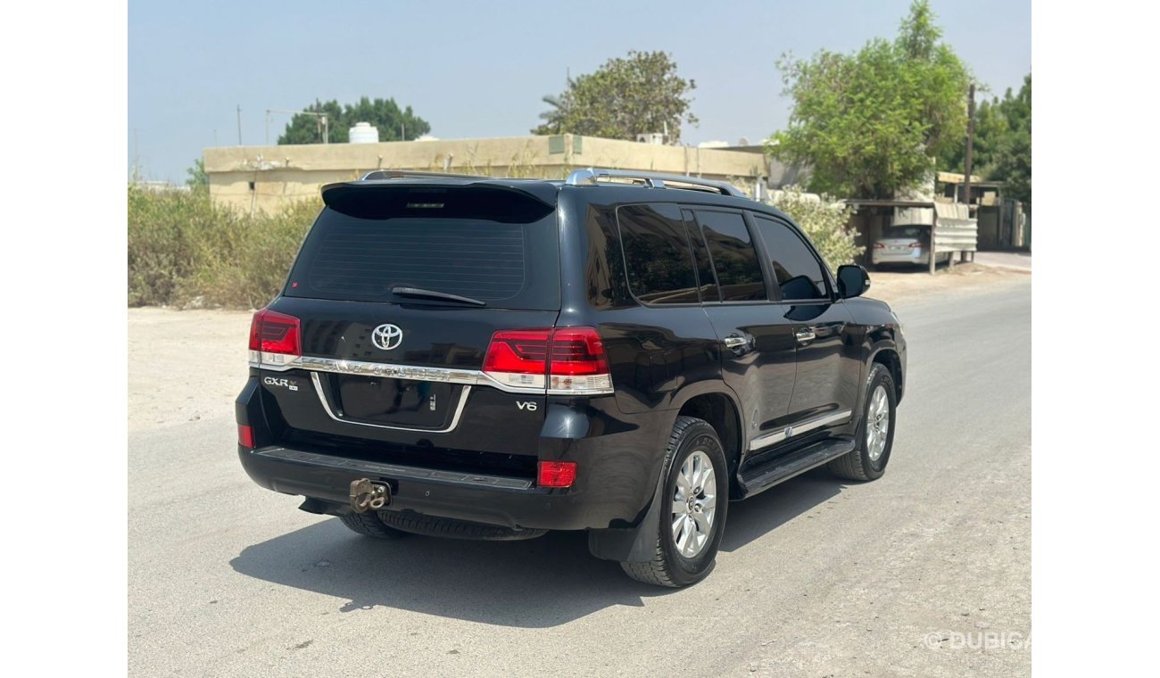 Toyota Land Cruiser GXR