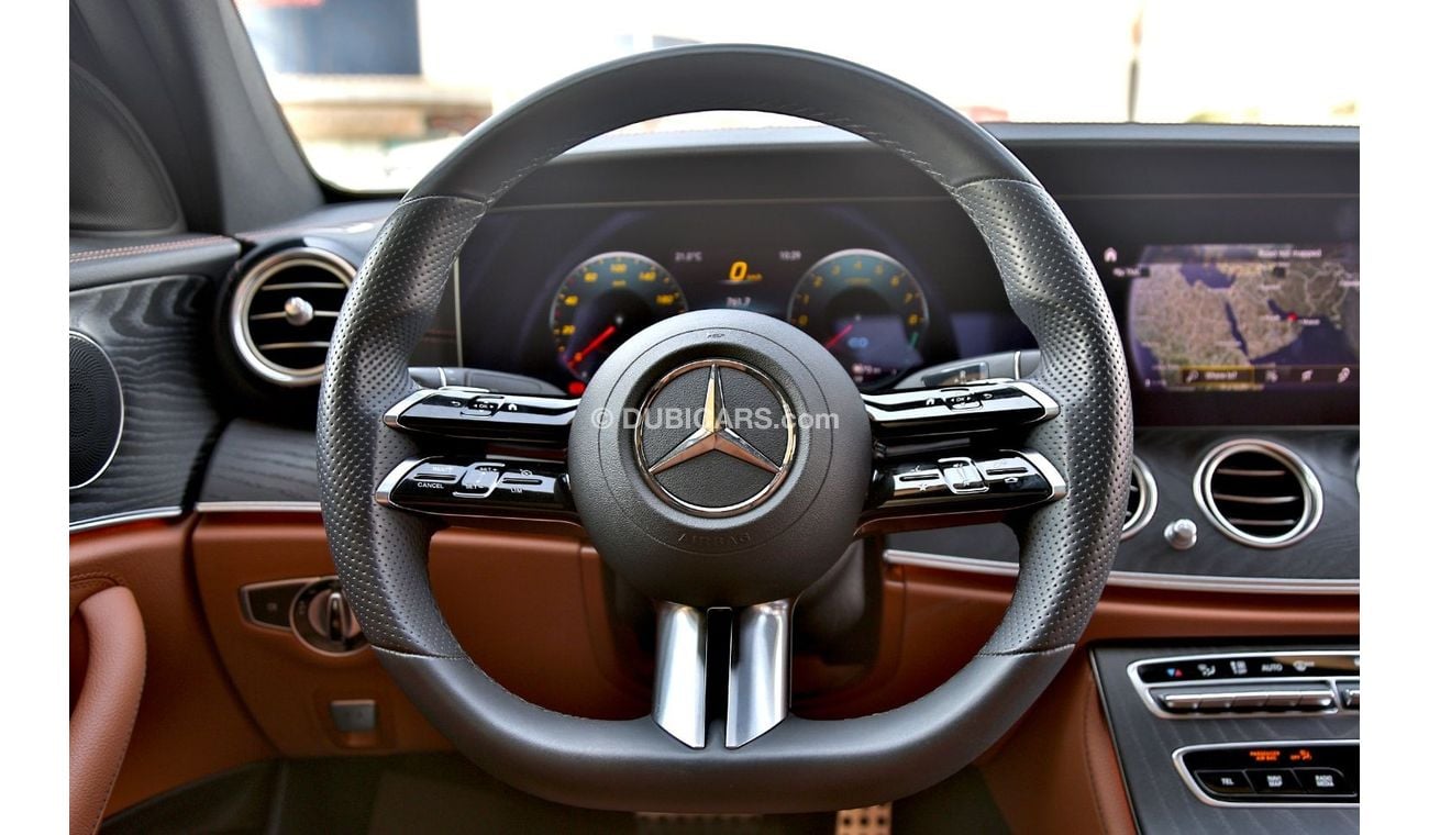 Mercedes-Benz E300 Hybrid 2021 824KM