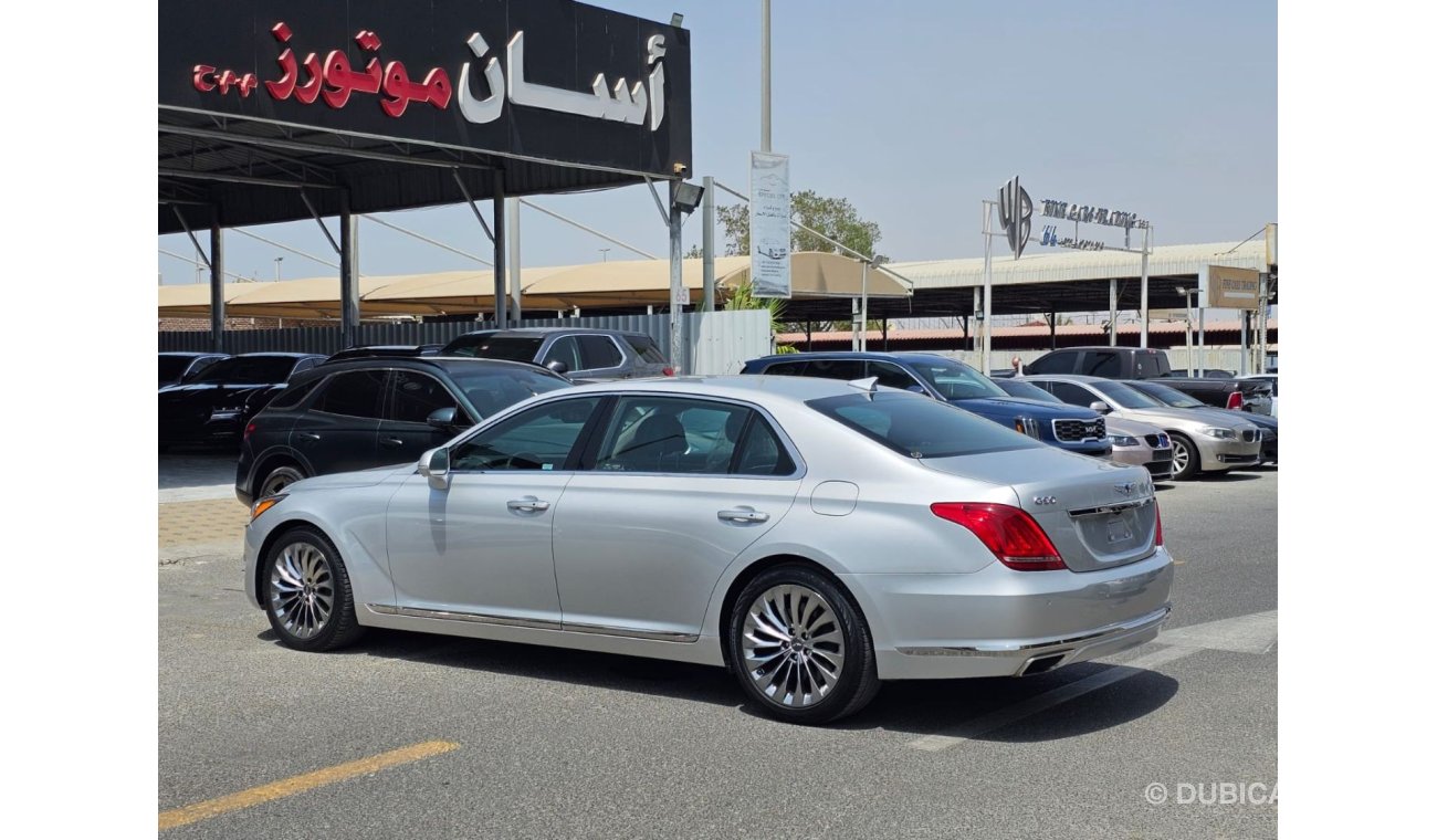 Genesis G90 Royal