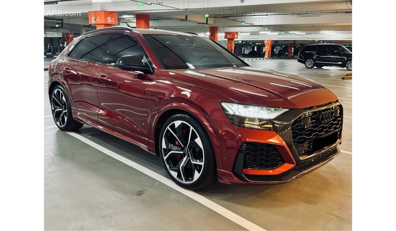 Audi RS Q8 Bang&Olufsen, Carbon package