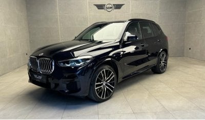 BMW X5M Bmw x5 Gcc waranty servis available