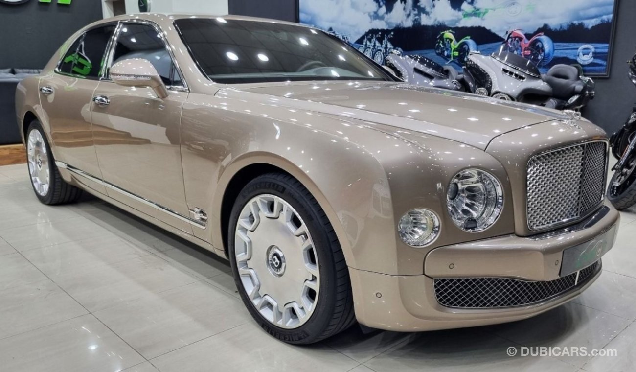 بنتلي مولسان BENTLEY MULSANNE V8 6.8L 2011 IN BEAUTIFUL CONDITION FOR 220K AED