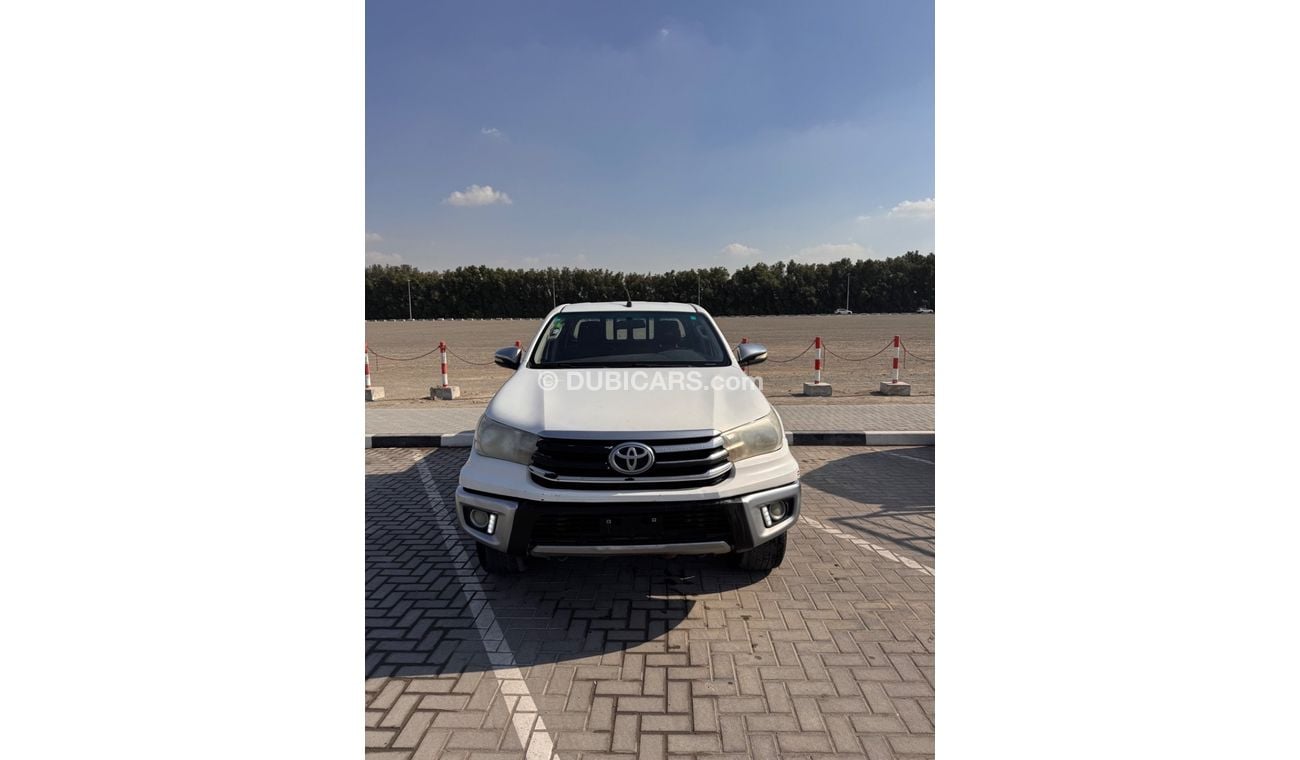 Toyota Hilux S GLX 2.7L 4WD A/T