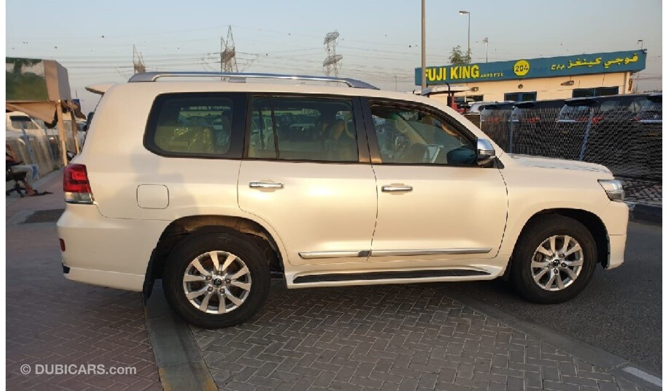 Toyota Land Cruiser 4.6L - GRX - V8 (PETROL)