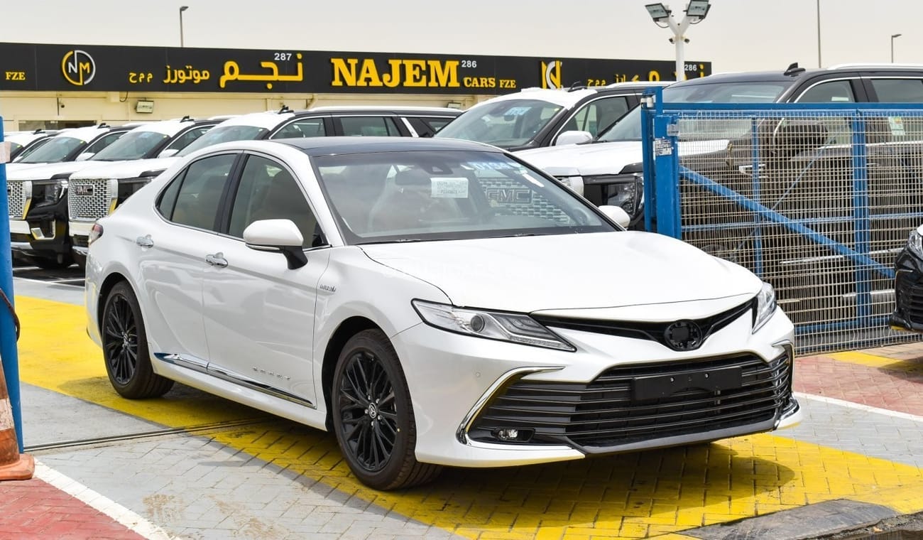 Toyota Camry Lumiere  2.5L Hybrid