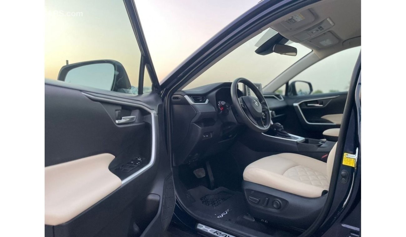 تويوتا راف ٤ 2021 Toyota RAV4 XLE - 2.5L V4 -