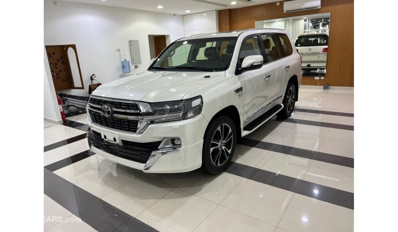 تويوتا لاند كروزر Toyota Land Cruiser VXR 5.7