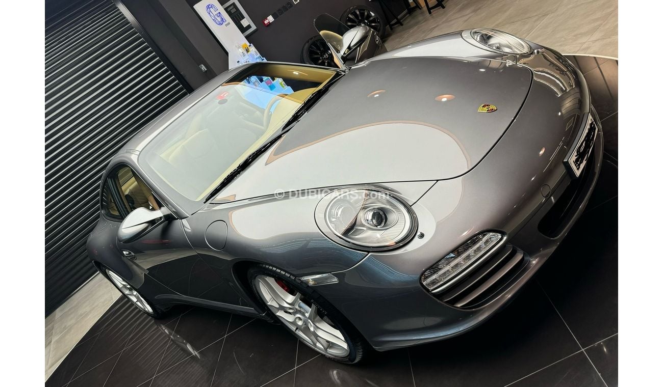 Porsche 911 997.2 Carrera 4S