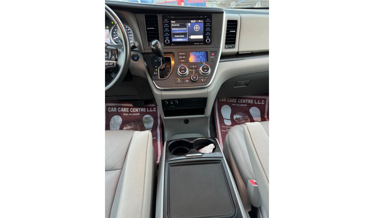 Toyota Sienna 2019 XLE SUNROOF 4x4 FULL OPTION US SPEC